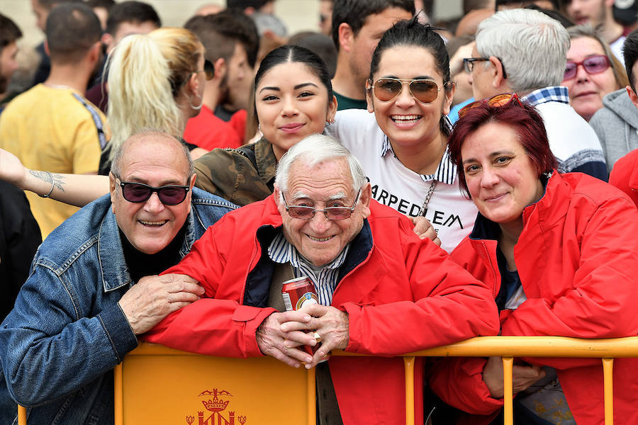 Fotos: Búscate en la mascletà de hoy