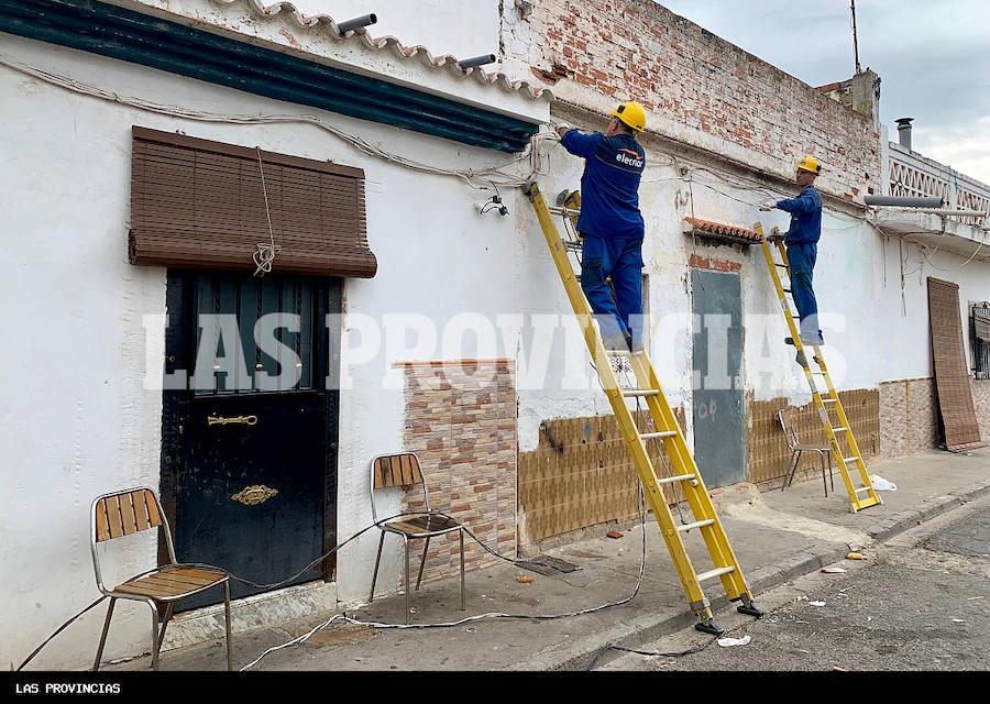 Fotos: Golpe al cultivo de marihuana en Carlet