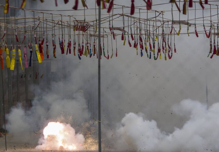 Fotos: Mascletà del 5 de marzo de las Fallas 2019. Pirotecnia Nadal-Martí