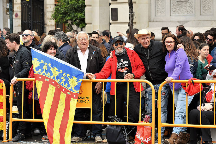 Fotos: Búscate en la mascletà de Fallas 2019 de hoy, miércoles 6 de marzo