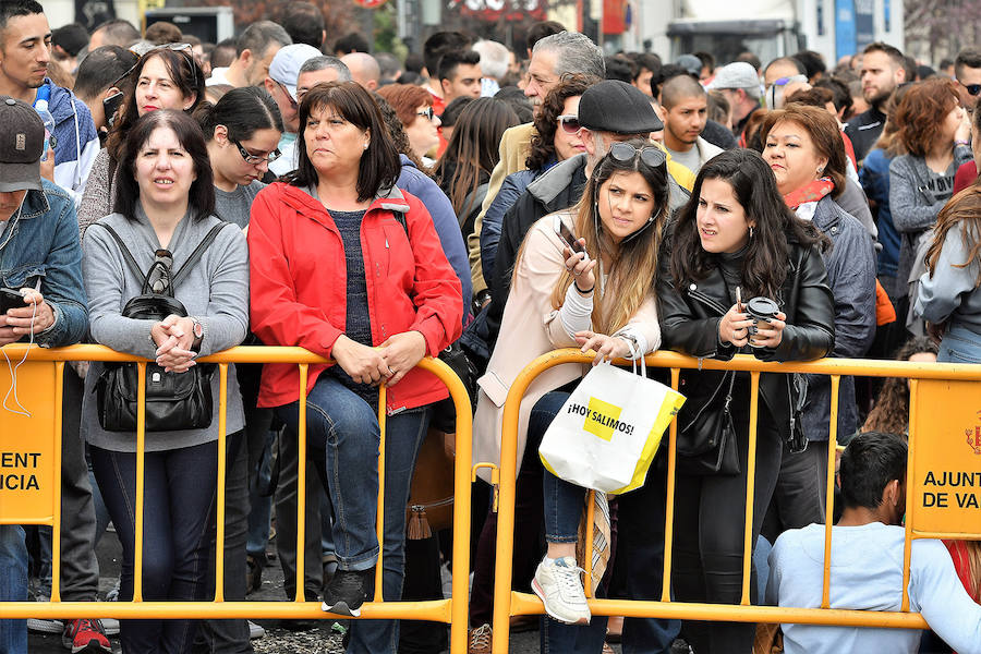 Fotos: Búscate en la mascletà de Fallas 2019 de hoy, miércoles 6 de marzo