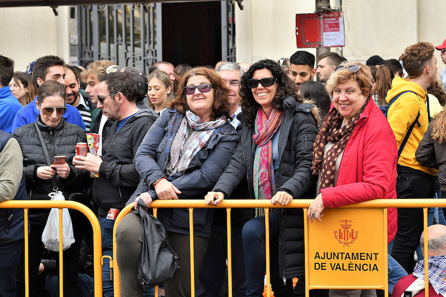 Fotos: Búscate en la mascletà de Fallas 2019 de hoy, miércoles 6 de marzo