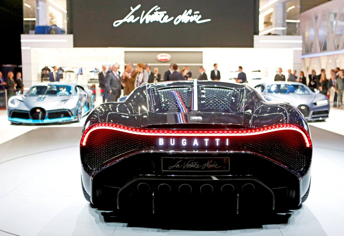 Bugatti "La voiture Noire" este martes durante la primera jornada abierta a la prensa del 89º Salón Internacional del Motor de Ginebra