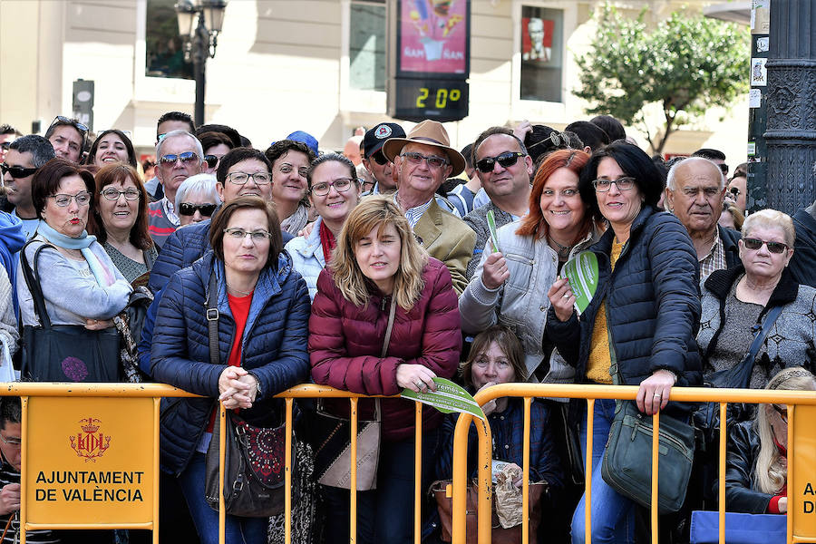 Fotos: Búscate en la mascletà de hoy