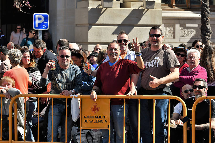 Fotos: Búscate en la mascletà de hoy