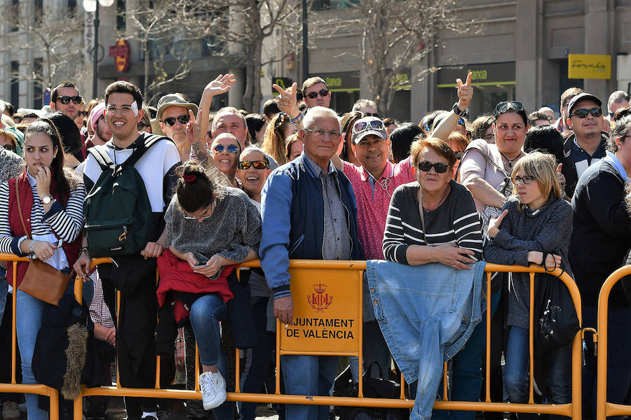 Fotos: Búscate en la mascletà de hoy