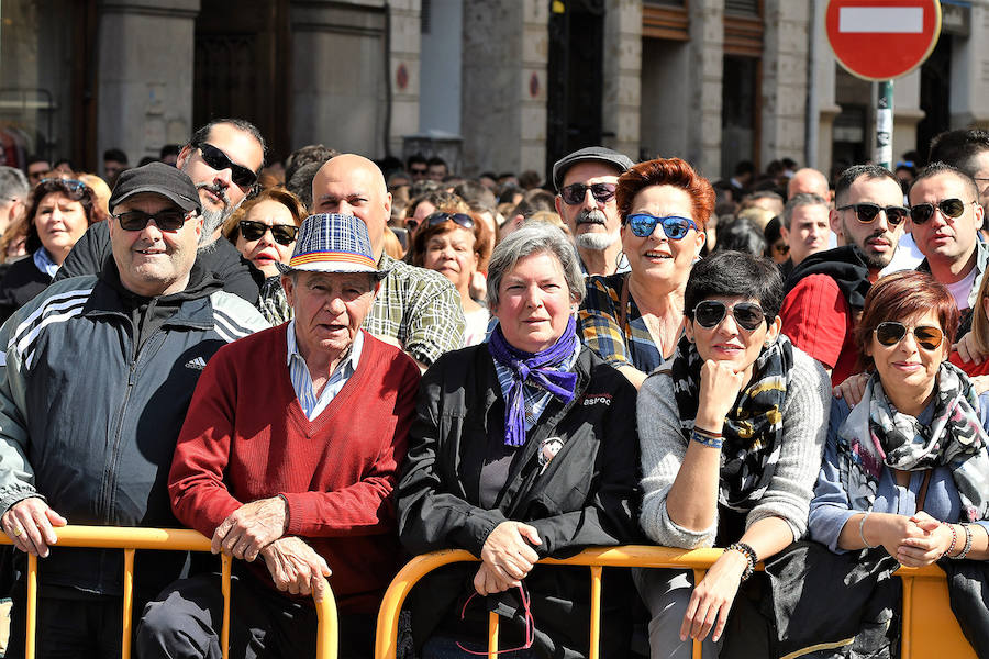 Fotos: Búscate en la mascletà del 8 de marzo de las Fallas 2019