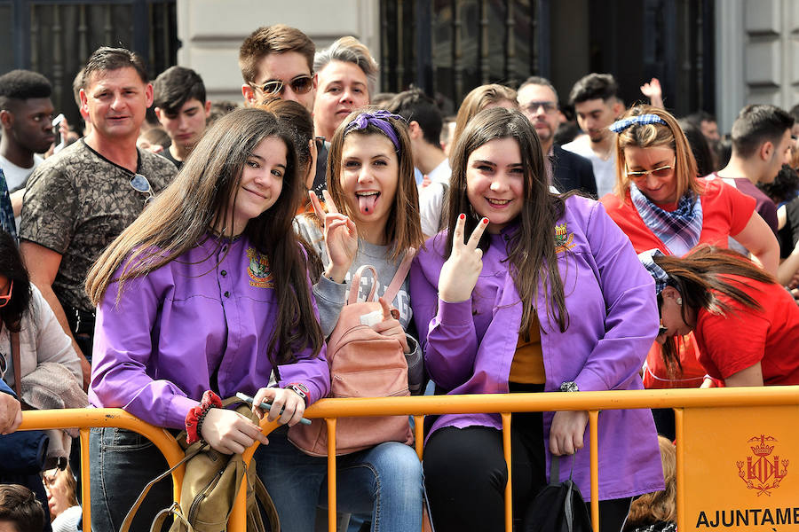 Fotos: Búscate en la mascletà del 8 de marzo de las Fallas 2019