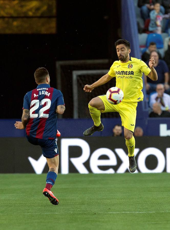 Estas son las mejores fotos del partido de la jornada 27 LaLiga en el Ciutat de València