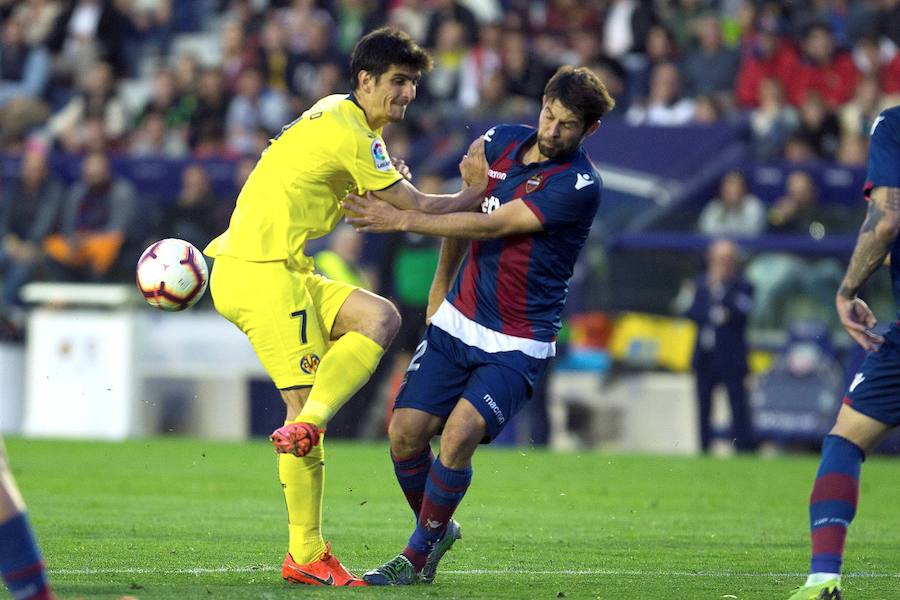 Estas son las mejores fotos del partido de la jornada 27 LaLiga en el Ciutat de València