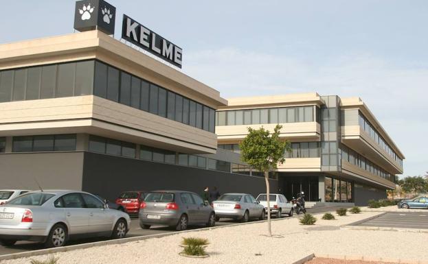 Instalaciones de la empresa en su sede corporativa de Elche. 