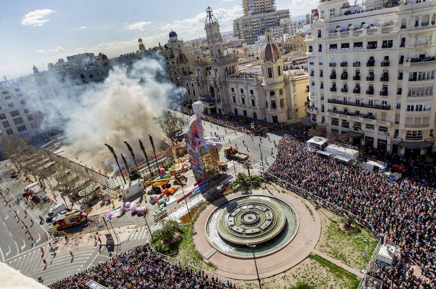 Fotos: La fiesta està en la calle