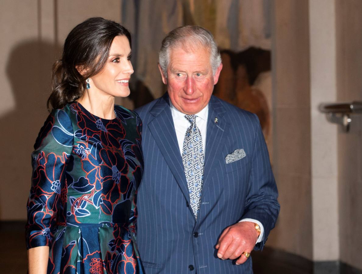 Fotos: La reina Letizia y el príncipe Carlos de Inglaterra inauguran exposición de Sorolla en la National Gallery