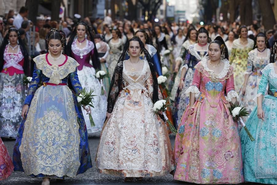 Fotos: Fallas 2019: Primer día de la Ofrenda de las Fallas de Valencia