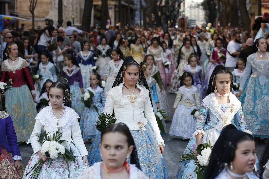 Fotos: Fallas 2019: Primer día de la Ofrenda de las Fallas de Valencia