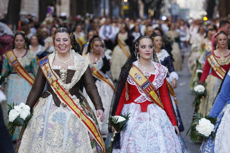 Fotos: Fallas 2019: Primer día de la Ofrenda de las Fallas de Valencia