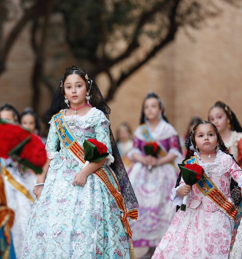 Fotos: Fallas 2019: Primer día de la Ofrenda de las Fallas de Valencia