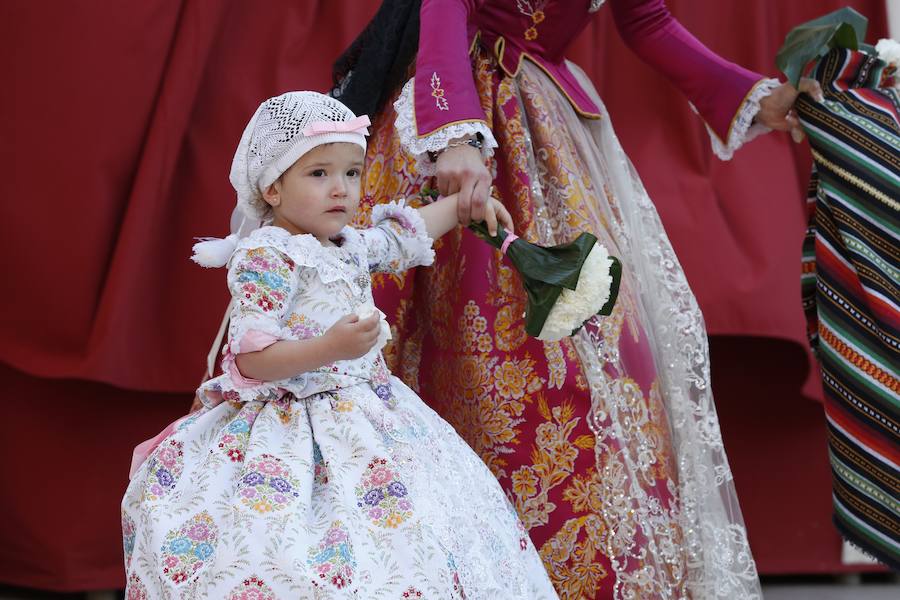 Fotos: Fallas 2019: Primer día de la Ofrenda de las Fallas de Valencia