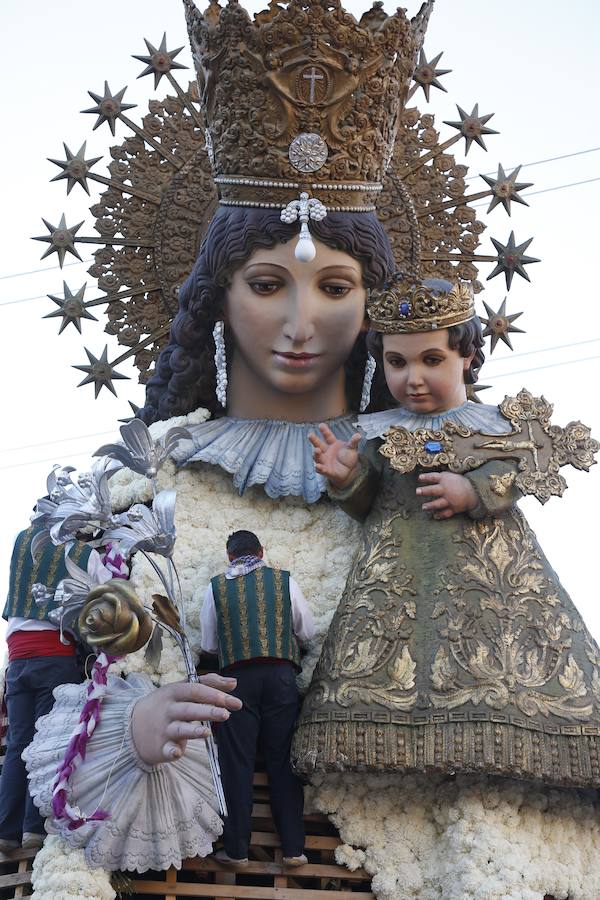 Fotos: Fallas 2019: Primer día de la Ofrenda de las Fallas de Valencia