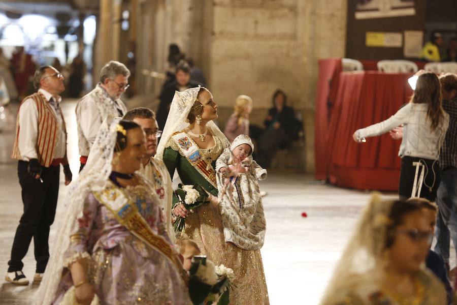 Fotos: Fallas 2019: Primer día de la Ofrenda de las Fallas de Valencia