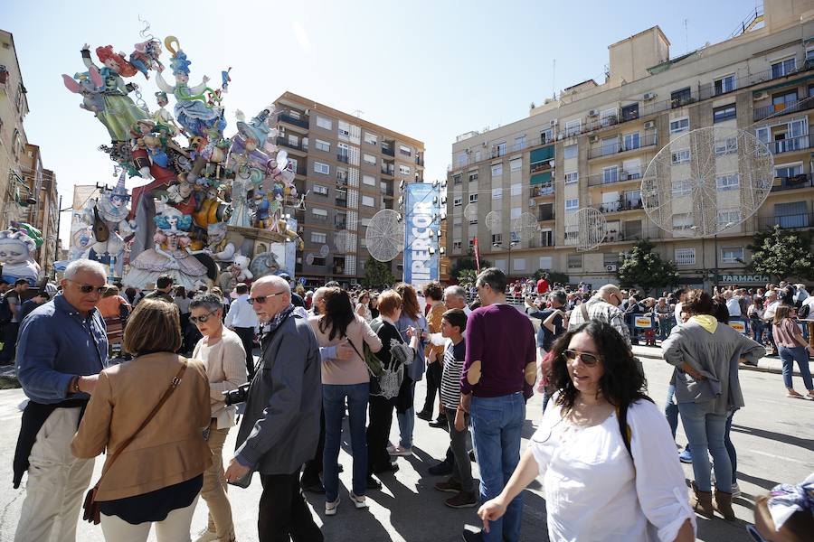 Fotos: El público llena l&#039;Antiga tras ganar el primer premio de Especial de las Fallas 2019