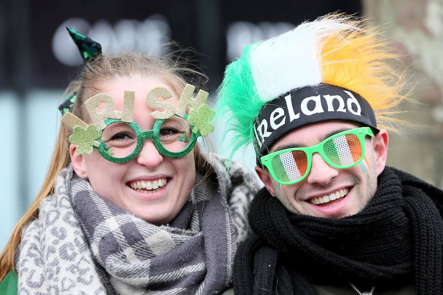 Cientos de miles de personas han celebrado el día de San Patricio 2019. Inglaterra, Irlanda, Lituania, Rusia, Nueva York, Suiza, Boston o Tokio... El mundo tiñe de verde para festejar el patrón de Irlanda. 