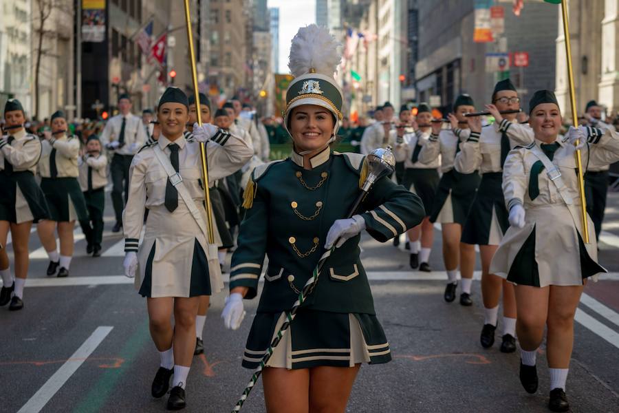 Cientos de miles de personas han celebrado el día de San Patricio 2019. Inglaterra, Irlanda, Lituania, Rusia, Nueva York, Suiza, Boston o Tokio... El mundo tiñe de verde para festejar el patrón de Irlanda. 