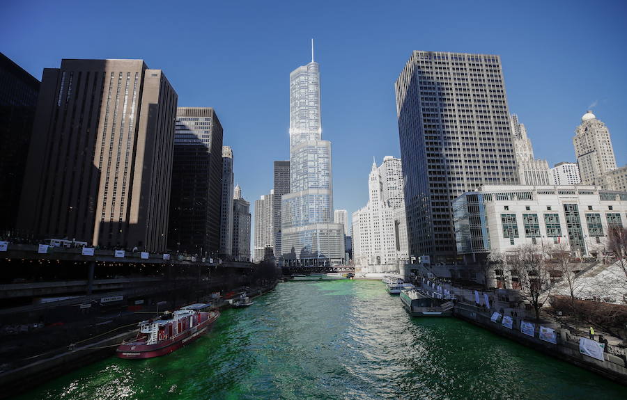 Cientos de miles de personas han celebrado el día de San Patricio 2019. Inglaterra, Irlanda, Lituania, Rusia, Nueva York, Suiza, Boston o Tokio... El mundo tiñe de verde para festejar el patrón de Irlanda. 