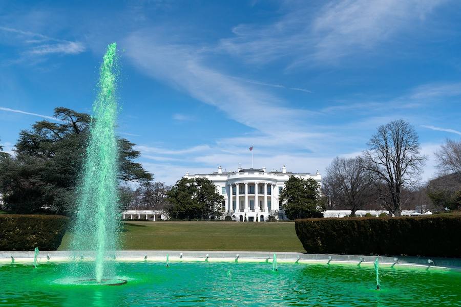 Cientos de miles de personas han celebrado el día de San Patricio 2019. Inglaterra, Irlanda, Lituania, Rusia, Nueva York, Suiza, Boston o Tokio... El mundo tiñe de verde para festejar el patrón de Irlanda. 