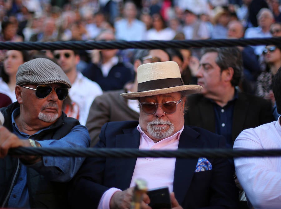 Fotos: Fallas 2019: Corrida de toros de Diego Urdiales, Sebastián Castella y Cayetano