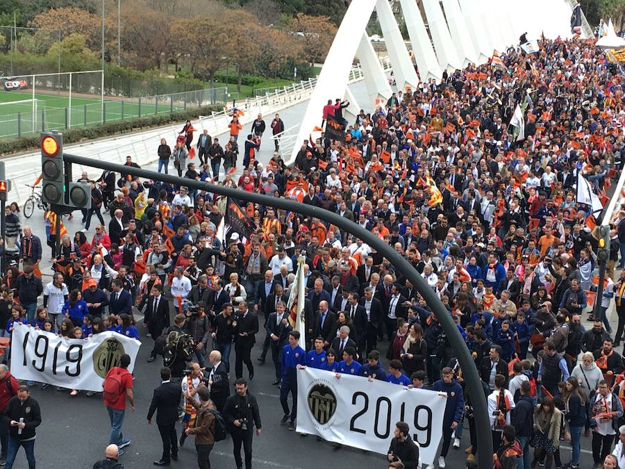 Fotos: La afición celebra el centenario del club