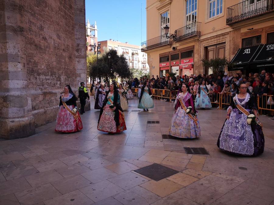 Fotos: Fallas 2019: Segundo día de la Ofrenda a la Virgen de los Desamparados