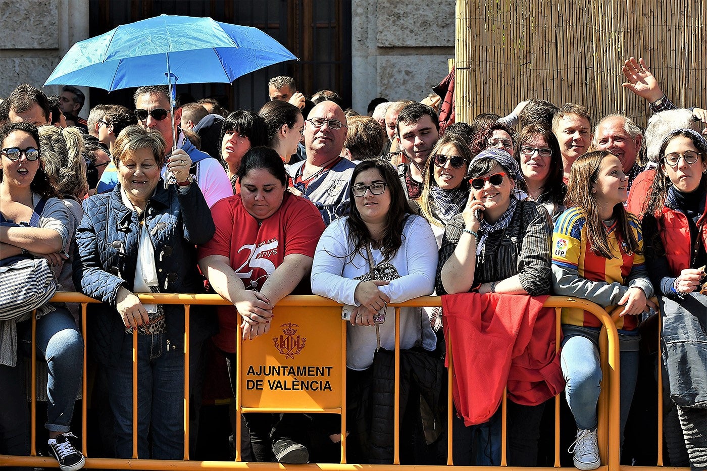 Fotos: Fallas 2019: Búscate en la mascletà del lunes, 18 de marzo