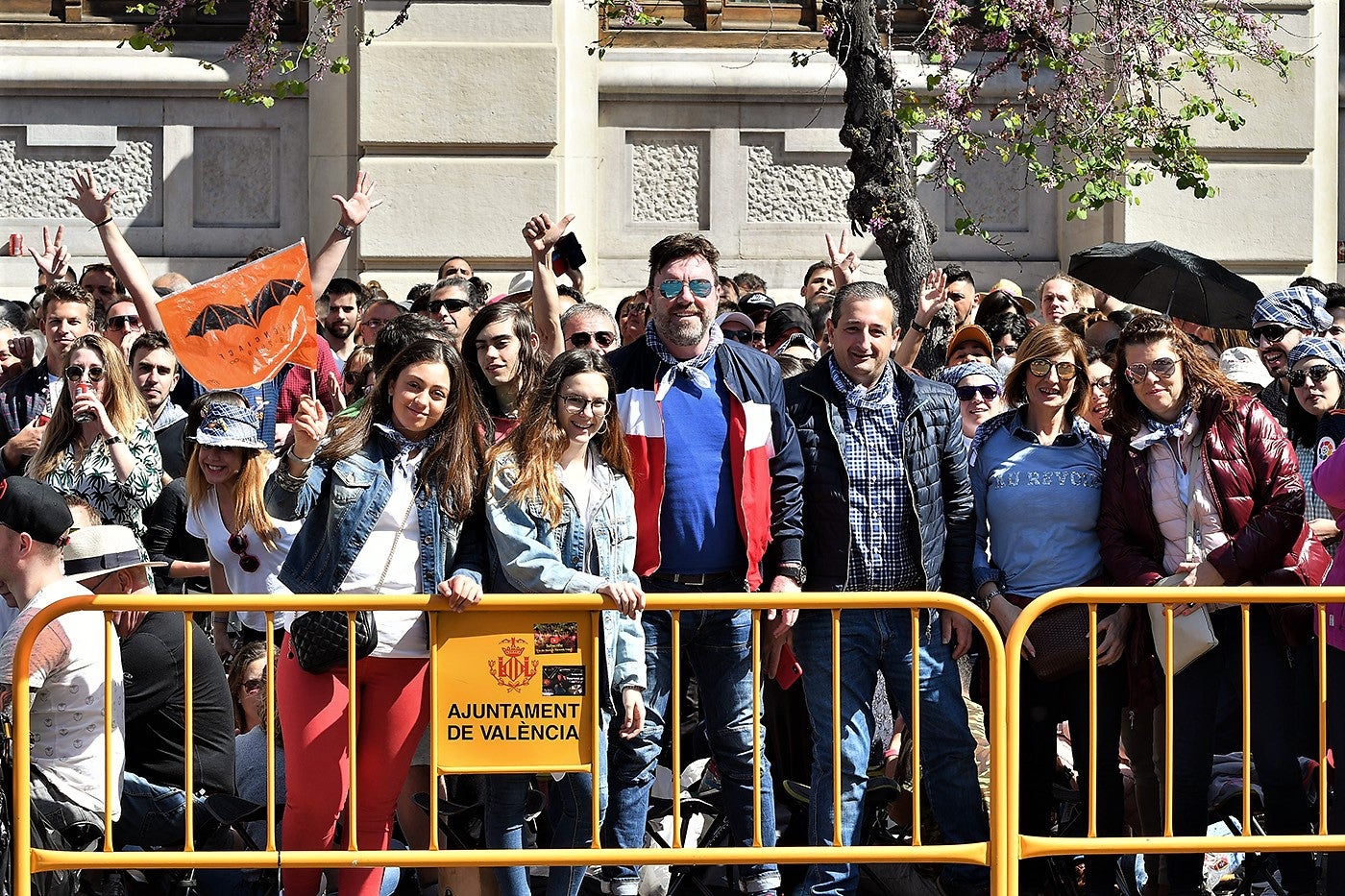 Fotos: Fallas 2019: Búscate en la mascletà del lunes, 18 de marzo