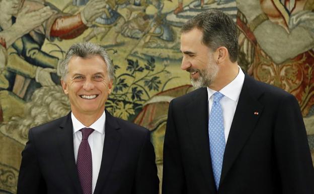 El Rey Felipe y el presidente de Argentina, Mauricio Macr, en una imagen de archivo.