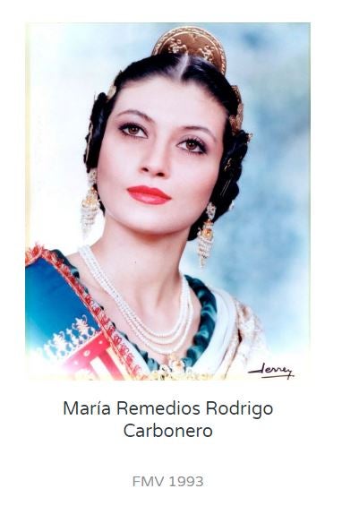 Desde 1931 con Mari Àngels Algarra ha habido falleras mayores, reinas falleras, bellezas falleras... Algunas tuvieron apellidos ilustres y todas representaron a las Fallas lo mejor que supieron. ¿Cuál es tu favorita? La Junta Central Fallera hace un repaso por la historia de la Fallera Mayor de Valencia.