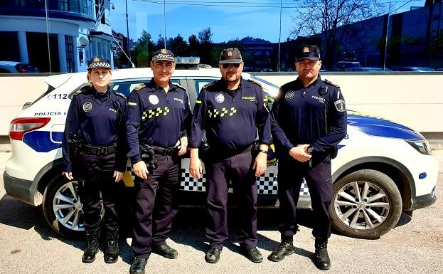 Los cuatro policías que han participado en los hechos.