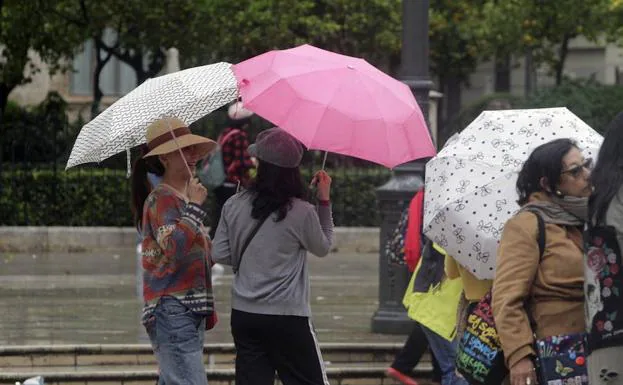 LLuvia en el centro de Valencia. 