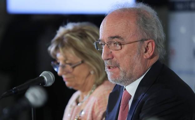 El director de la Real Academia Española (RAE), Santiago Muñoz Machado, durante una charla en Córdoba (Argentina).