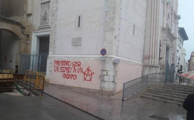 Acto vandálico contra la iglesia de Tavernes