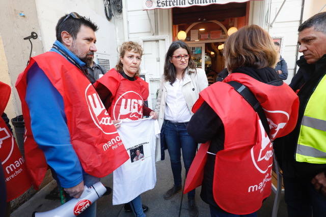 La vicepresidenta tiene un duro cruce de palabras con miembros de la empresa pública provincial: «Me da igual que seáis de izquierdas o de derechas. Pido respeto»