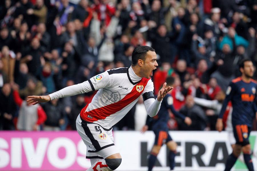 Estas son las mejores fotos que deja el partido de la jornada 31 de LaLiga en Vallecas