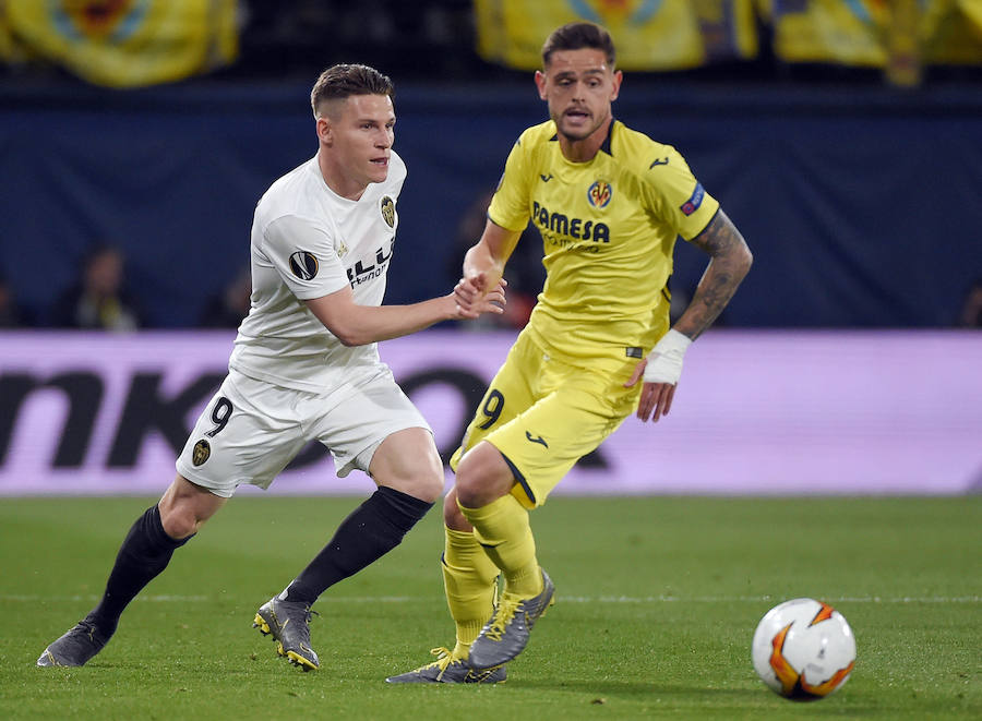 Las mejores fotos del partido de ida de cuartos de final de Europa League entre dos de los clubes de la Comunitat en el Estadio de la Cerámica