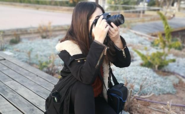 Mari Carmen, una joven estudiante de publicidad.