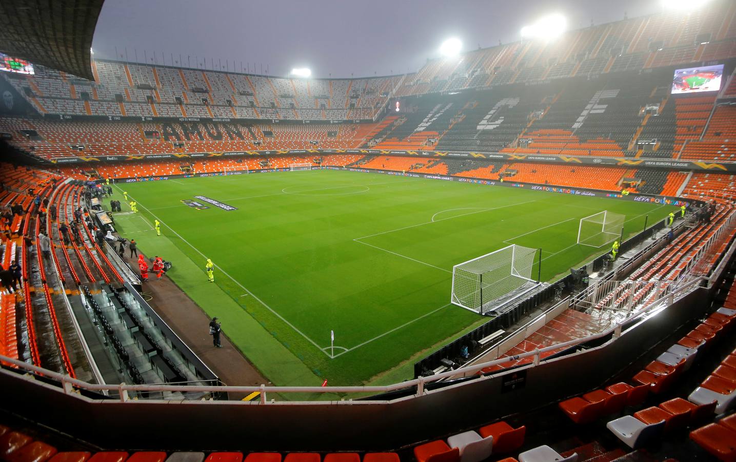 El Valencia CF jugará las semifinales de la Europa League 2018-2019 ante el Arsen de Unai Emery. El equipo de Marcelino superó en la vuelta en Mestalla por 2-0 al Villarreal, en unos cuartos de final encarrilados con el 1-3 de la ida.