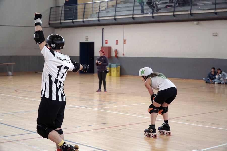 Valencia acoge este fin de semana (sábado y domingo) el mayor torneo de roller derby de España, un deporte femenino de patinaje de contacto. El Polideportivo de la Malvarrosa es el escenario de este espectacular evento. Las Rayo Dockers, el primer equipo de Valencia, se enfrentan a dos rivales internacionales: las Vienna Beasts (Austria) y las Atomium Kittens (Bélgica), para disputarse el ascenso en la clasificación europea. Además, el equipo B de la ciudad, las Rayo B-Lockers, en el que debutarán nuevas jugadoras, competirá contra las Rock 'n' Roller (Murcia) y las asturianas de La Güestia. La asistencia al evento es gratuita.