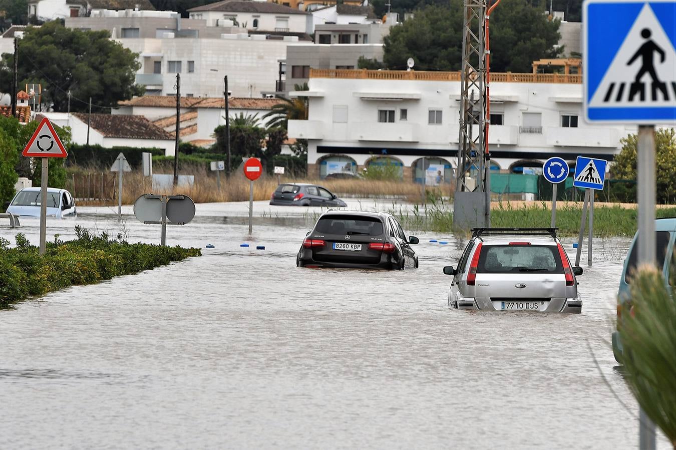 El temporal de lluvia y viento en la Comunitat Valenciana de esta Semana Santa ha finalizado este lunes por la tarde tras dejar registros históricos de lluvia, como los 302 litros por metro cuadrado en solo 24 horas en Xàbia / Jávea (Alicante)