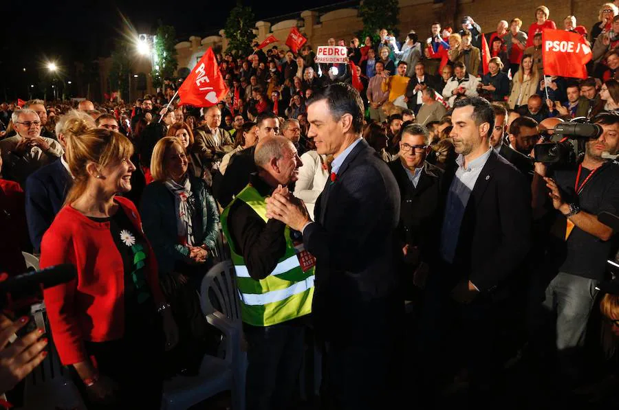 Fotos: Sánchez pide el voto para el PSOE en el cierre de campaña en Valencia