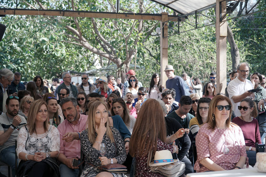 Los valencianos siguen disfrutando de los mejores vinos y productos gastronómicos en el Jardín del Turia, con la Mostra de Proava, que estará disponible hasta hasta el próximo lunes 29 de abril, entre los puentes de Exposición y las Flores.