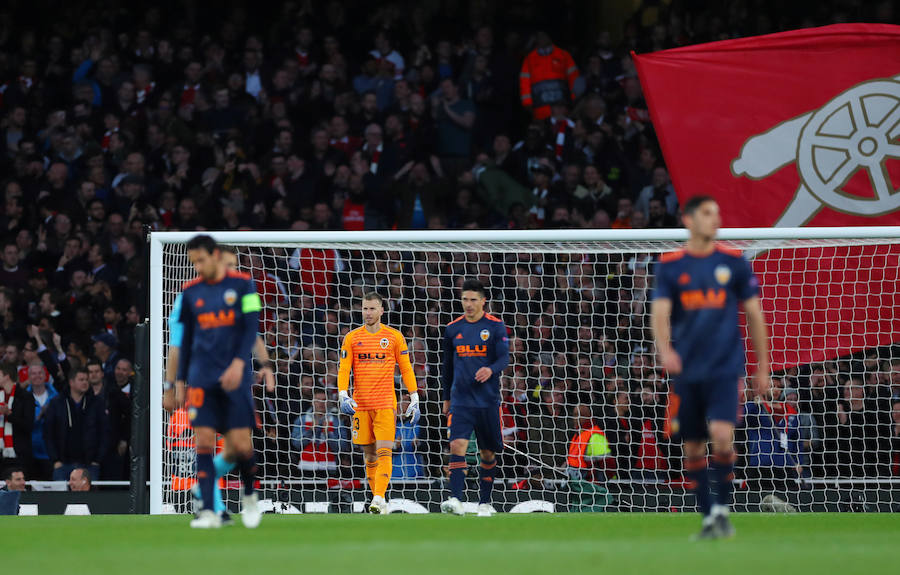 Estas son las mejores imágenes que deja el partido de ida de semifinales de la liga europea en el Emirates Stadium